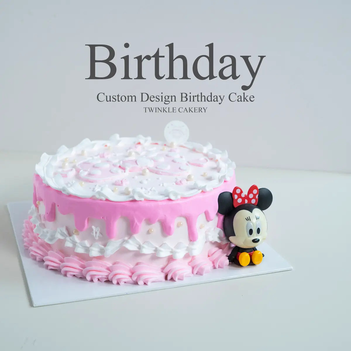 Minnie Mouse Cake