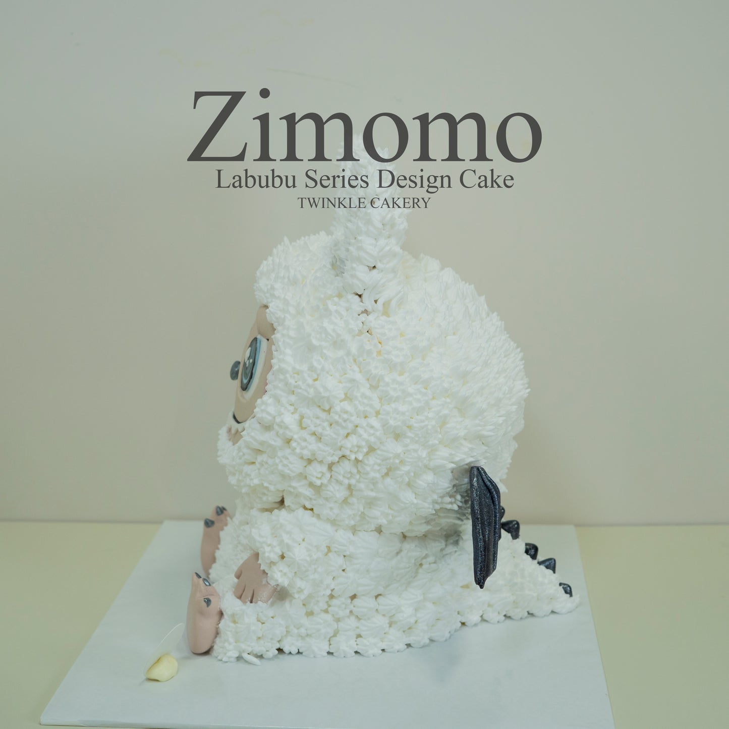 Zimomo Design 3D Cake (Full Body)