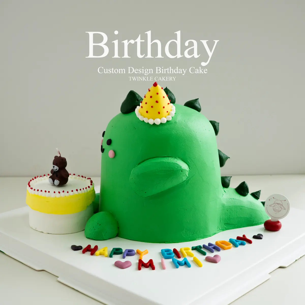A medium 3D dinosaur birthday cake on a party table layout, ideal for serving 10 to 15 guests in Petaling Jaya or Puchong.