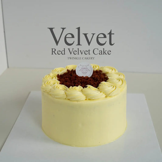 Whole premium Red Velvet birthday cake by Twinkle Cakery featuring rich cream cheese frosting piping and red velvet crumbs, ready for delivery in Kuala Lumpur.
